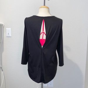 Black Xersion keyhole top